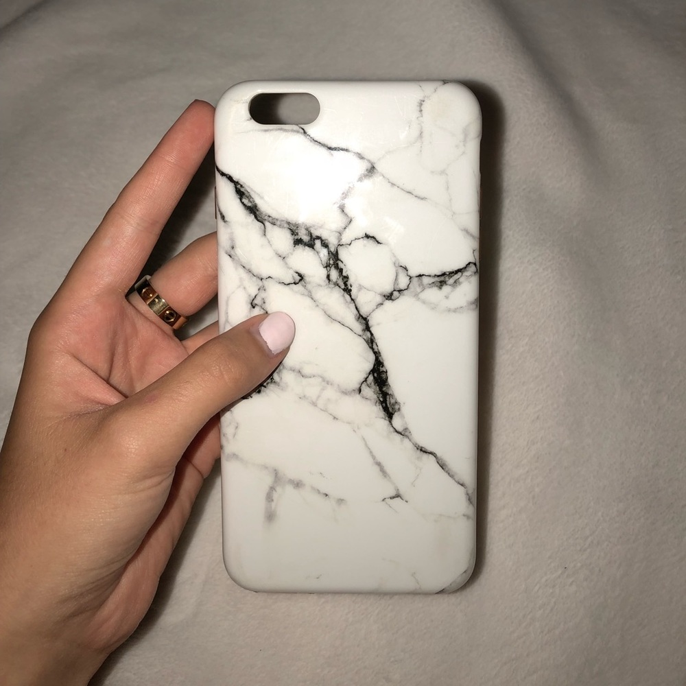 MARBLE 6 PLUS CASE